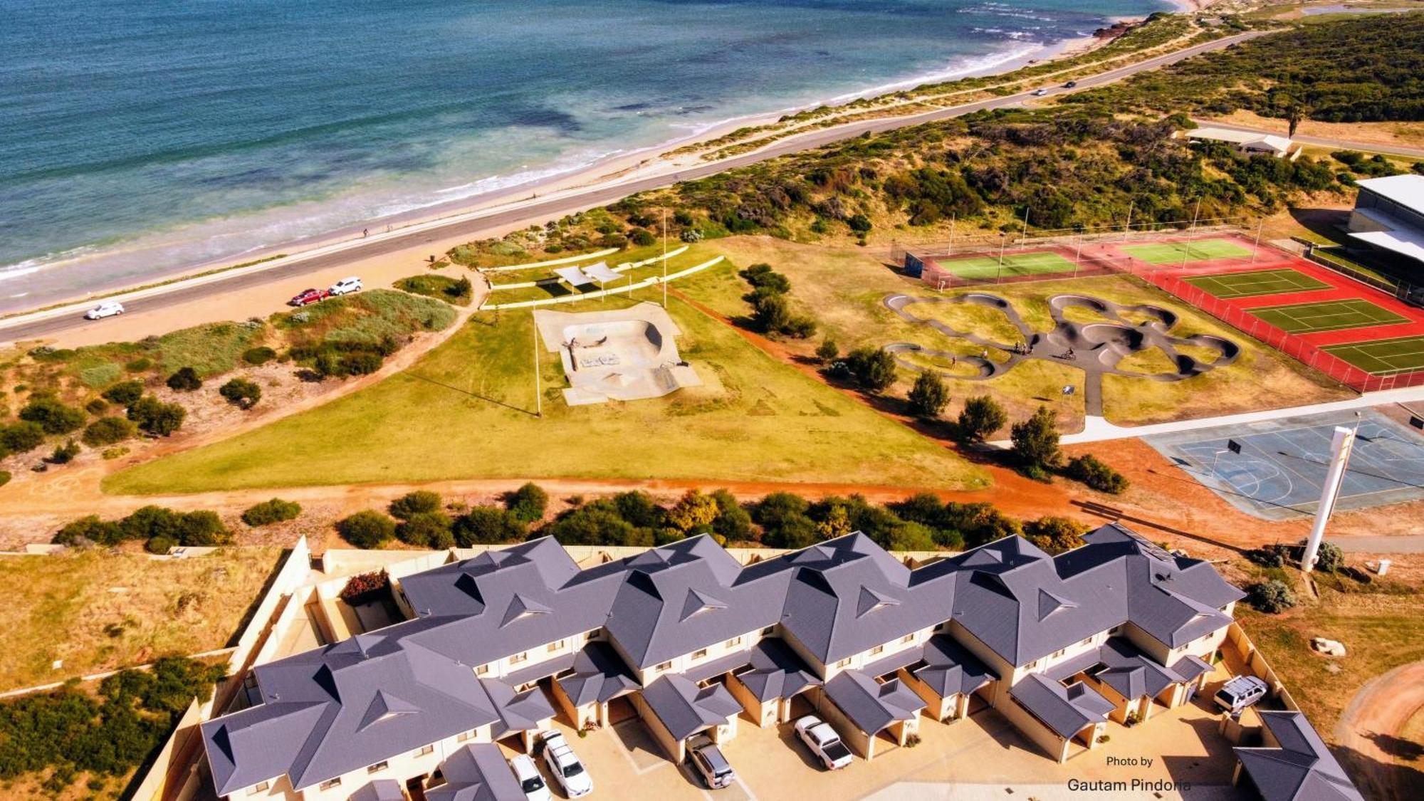 Port Denison Beach Resort Exteriér fotografie